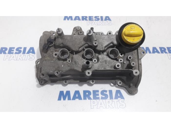 Gebruikte Kleppendeksel Renault Clio IV (5R) 0.9 Energy TCE 90 12V Prijs € 50,00 Margeregeling aangeboden door Maresia Parts
