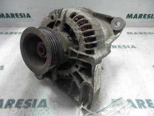 Gebruikte Dynamo Fiat Punto I (176) 60 1.2 S,SX,Selecta Prijs € 35,00 Margeregeling aangeboden door Maresia Parts