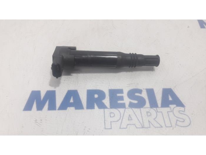 Gebruikte Bobine Peugeot 208 I (CA/CC/CK/CL) 1.0 Vti 12V PureTech Prijs € 10,00 Margeregeling aangeboden door Maresia Parts