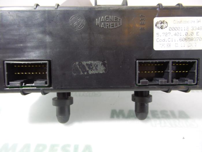 Computer Diversen van een Alfa Romeo 166 2.5 V6 24V 1999