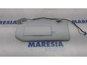 Gebruikte Zonneklep Peugeot 508 (8D) 1.6 THP 16V Prijs € 35,00 Margeregeling aangeboden door Maresia Parts