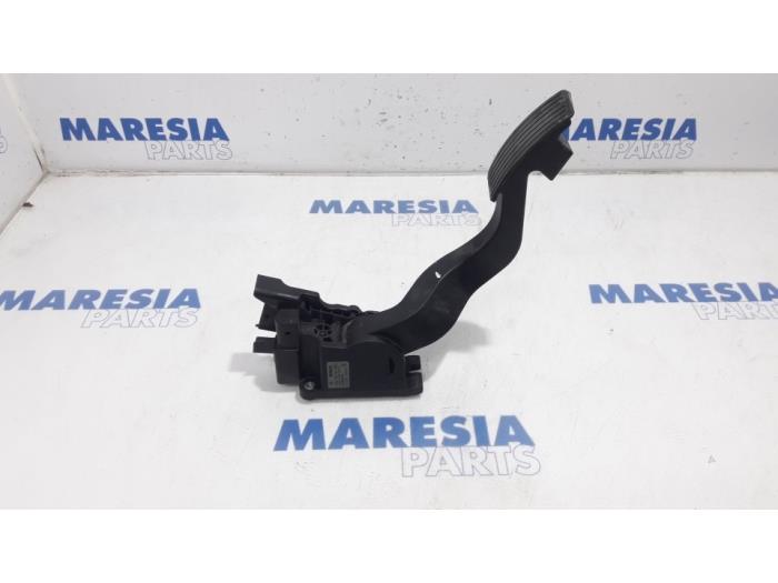 Gebruikte Gaspedaalpositie Sensor Fiat Ducato (250) 2.3 D 120 Multijet Prijs € 60,50 Inclusief btw aangeboden door Maresia Parts