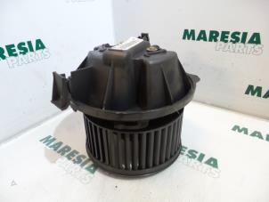 Gebruikte Kachel Ventilatiemotor Citroen C5 I Break (DE) 2.0 HDi 110 Prijs € 30,00 Margeregeling aangeboden door Maresia Parts