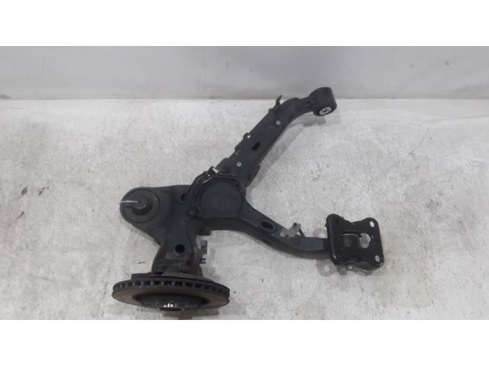 Draagarm rechts-achter van een Citroën Jumpy 2.0 Blue HDI 120 2018