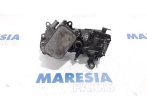 Gebruikte Oliefilterhouder Peugeot 308 SW (L4/L9/LC/LJ/LR) 1.6 BlueHDi 120 Prijs € 65,00 Margeregeling aangeboden door Maresia Parts