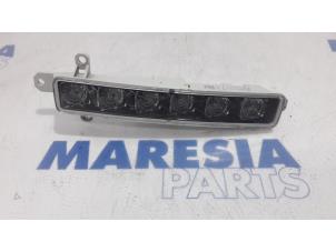 Gebruikte Daglamp links Peugeot 308 SW (L4/L9/LC/LJ/LR) 1.6 BlueHDi 120 Prijs € 40,00 Margeregeling aangeboden door Maresia Parts