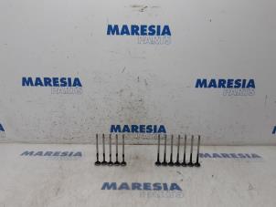 Gebruikte Cilinderkop Fiat Punto Evo (199) 1.3 JTD Multijet 85 16V Euro 5 Prijs € 50,00 Margeregeling aangeboden door Maresia Parts