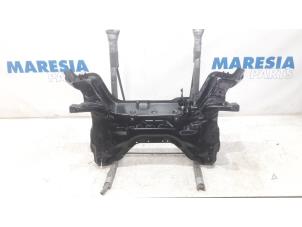 Gebruikte Subframe Peugeot 3008 I (0U/HU) 1.6 16V THP 155 Prijs € 50,00 Margeregeling aangeboden door Maresia Parts