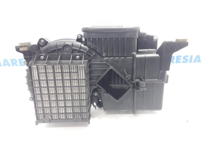 RENAULT Espace 5 generation (2015-2023) Citas virsbūves detaļas 271206774R 19427359