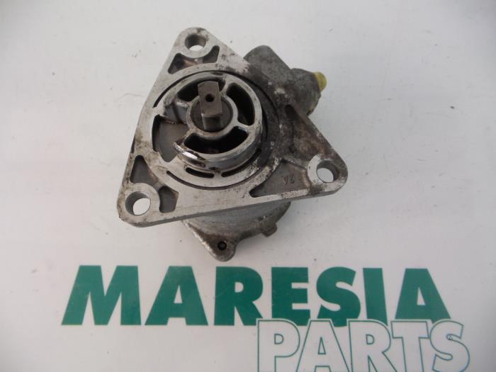 Gebruikte Videpomp (Diesel) Fiat Doblo (223A/119) 1.9 D Prijs € 24,95 Margeregeling aangeboden door Maresia Parts