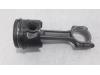 Zuiger van een Renault Grand Scénic III (JZ) 1.5 dCi 110 2012