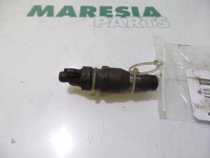 Gebruikte Verstuiver (diesel) Peugeot Partner 1.9 D Prijs € 50,00 Margeregeling aangeboden door Maresia Parts