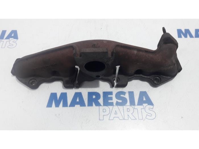Gebruikte Spruitstuk Uitlaat Peugeot Expert (G9) 2.0 HDi 120 Prijs € 29,95 Margeregeling aangeboden door Maresia Parts