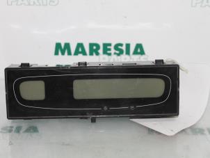Gebruikte Display Interieur Renault Laguna II (BG) 1.8 16V Prijs € 15,00 Margeregeling aangeboden door Maresia Parts