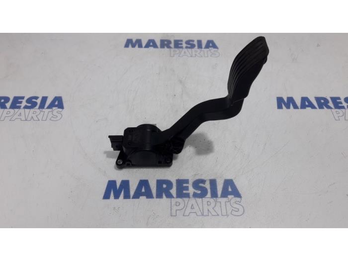 Gebruikte Gaspedaalpositie Sensor Citroen DS4 (NX) 1.6 16V VTi 120 Prijs € 50,00 Margeregeling aangeboden door Maresia Parts