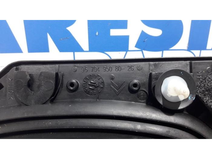 Driehoeks Ruit links-voor van een Citroën DS4 (NX) 1.6 16V VTi 120 2012