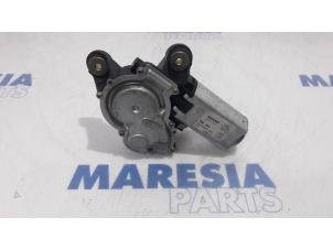 Gebruikte Ruitenwissermotor achter Fiat Panda (169) 1.2 Fire Prijs € 25,00 Margeregeling aangeboden door Maresia Parts