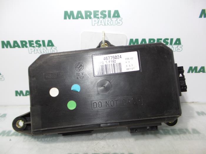 Gebruikte Computer Diversen Fiat Stilo (192A/B) 1.9 JTD 115 Prijs € 35,00 Margeregeling aangeboden door Maresia Parts