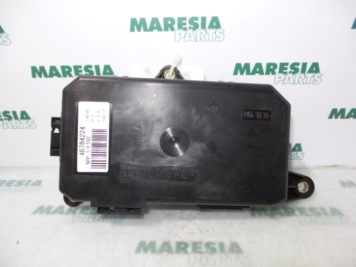 Gebruikte Computer Diversen Fiat Stilo (192A/B) 2.4 20V Abarth 3-Drs. Prijs € 35,00 Margeregeling aangeboden door Maresia Parts