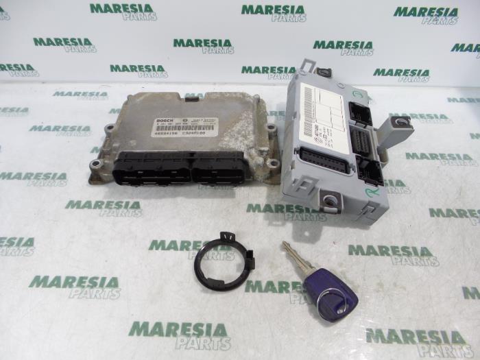 Gebruikte Computer Motormanagement Fiat Punto II (188) 1.9 JTD 80 ELX Prijs € 131,25 Margeregeling aangeboden door Maresia Parts