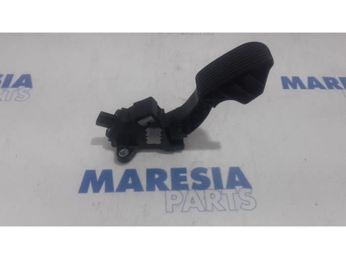 Gebruikte Gaspedaalpositie Sensor Citroen C1 1.0 Vti 68 12V Prijs € 50,00 Margeregeling aangeboden door Maresia Parts