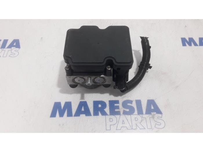 Gebruikte ABS Pomp Citroen C1 1.0 Vti 68 12V Prijs € 89,95 Margeregeling aangeboden door Maresia Parts