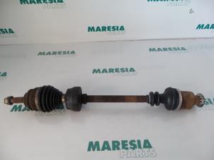 Gebruikte Steekas rechts-voor Renault Scénic I (JA) 1.6 16V Prijs € 35,00 Margeregeling aangeboden door Maresia Parts