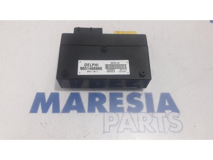 Gebruikte Cabriokap computer Peugeot 307 CC (3B) 2.0 16V Prijs € 157,50 Margeregeling aangeboden door Maresia Parts