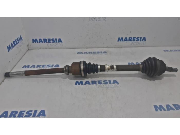 Gebruikte Steekas rechts-voor Citroen Berlingo 1.6 Hdi 75 16V Phase 1 Prijs € 36,29 Inclusief btw aangeboden door Maresia Parts