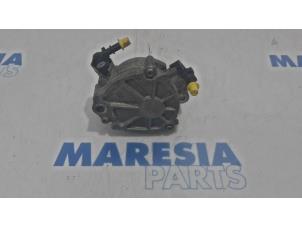 Gebruikte Vacuumpomp (Diesel) Citroen C4 Picasso (3D/3E) 1.6 e-HDi 115 Prijs € 35,00 Margeregeling aangeboden door Maresia Parts