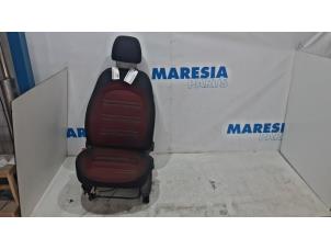 Gebruikte Voorstoel links Fiat Punto III (199) 1.3 JTD Multijet 85 16V Prijs € 105,00 Margeregeling aangeboden door Maresia Parts