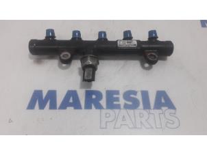 Gebruikte Injector brug Peugeot Expert (G9) 2.0 HDi 120 Prijs € 48,34 Inclusief btw aangeboden door Maresia Parts