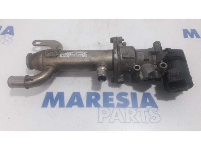 Gebruikte Warmtewisselaar Peugeot Expert (G9) 2.0 HDi 120 Prijs € 54,45 Inclusief btw aangeboden door Maresia Parts