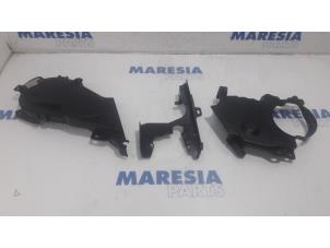 Gebruikte Distributiedeksel Peugeot Expert (G9) 2.0 HDi 120 Prijs € 36,30 Inclusief btw aangeboden door Maresia Parts