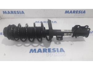 Gebruikte Mac Phersonpoot rechts-voor Fiat Punto III (199) 1.3 JTD Multijet 85 16V Prijs € 35,00 Margeregeling aangeboden door Maresia Parts