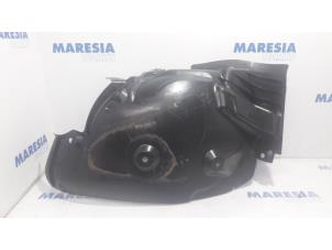 Gebruikte Modderkuip Renault Megane III Grandtour (KZ) 1.5 dCi 110 Prijs € 25,00 Margeregeling aangeboden door Maresia Parts