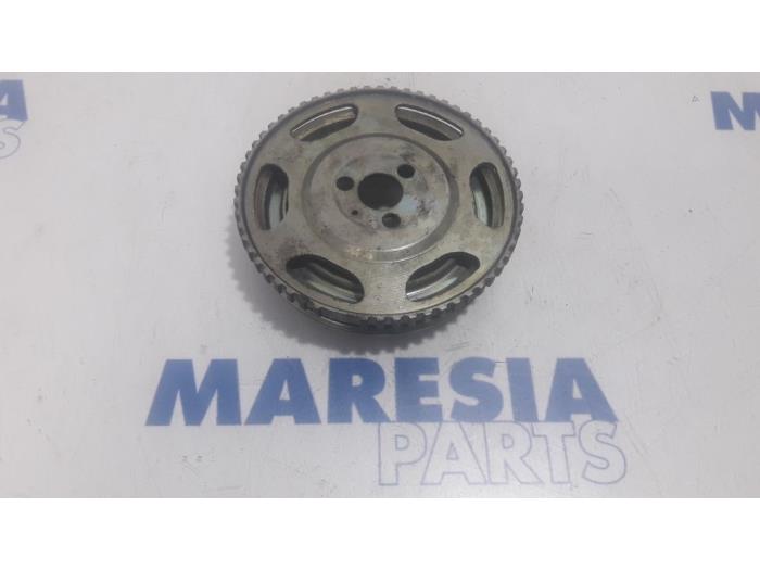 Gebruikte Krukas Poelie Fiat Grande Punto (199) 1.4 Prijs € 24,95 Margeregeling aangeboden door Maresia Parts