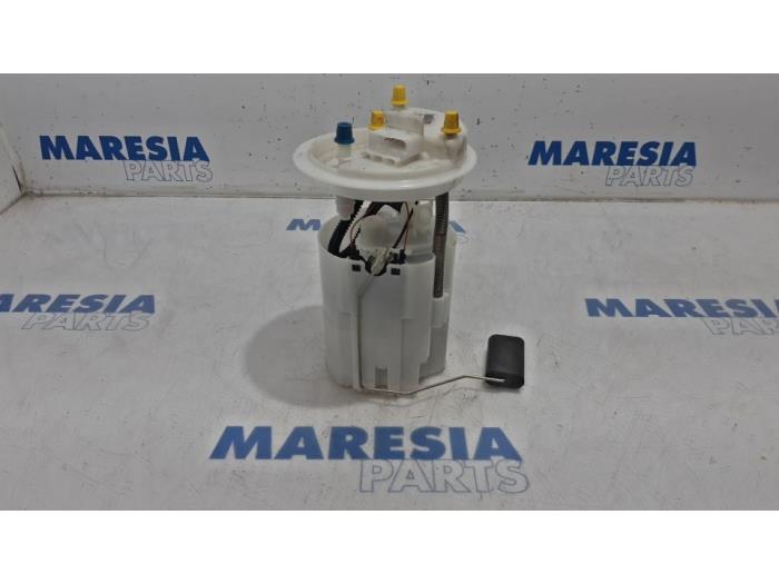 Gebruikte Tank element Pomp Alfa Romeo MiTo (955) 0.9 TwinAir Prijs € 40,00 Margeregeling aangeboden door Maresia Parts