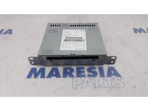 Gebruikte Radio CD Speler Peugeot 308 (L3/L8/LB/LH/LP) 1.6 BlueHDi 100 Prijs € 157,50 Margeregeling aangeboden door Maresia Parts