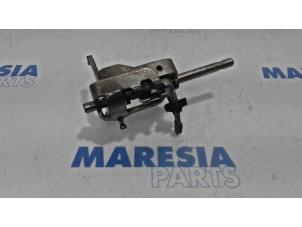 Gebruikte Versnellingsbak Mechaniek Fiat Panda (169) 1.2 Fire Prijs € 35,00 Margeregeling aangeboden door Maresia Parts