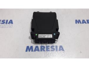 Gebruikte Head-up display Peugeot 3008 I (0U/HU) 1.6 VTI 16V Prijs € 124,95 Margeregeling aangeboden door Maresia Parts