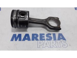 Gebruikte Zuiger Citroen Berlingo 1.6 Hdi 90 Phase 2 Prijs € 60,50 Inclusief btw aangeboden door Maresia Parts