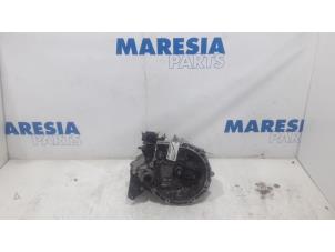 Gebruikte Versnellingsbak Peugeot 208 I (CA/CC/CK/CL) 1.2 Vti 12V PureTech Prijs € 393,75 Margeregeling aangeboden door Maresia Parts