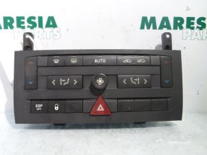 Gebruikte Chaufage Bedieningspaneel Citroen C6 (TD) 2.7 HDiF V6 24V Prijs € 65,00 Margeregeling aangeboden door Maresia Parts