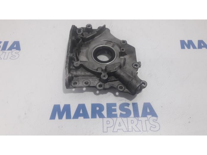 Gebruikte Oliepomp Peugeot Partner (GC/GF/GG/GJ/GK) 1.6 HDI 75 16V Prijs € 60,50 Inclusief btw aangeboden door Maresia Parts