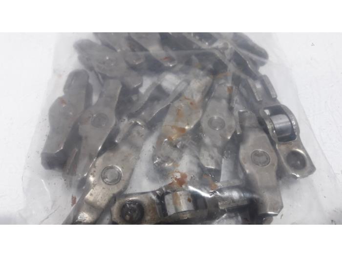 Tuimelaar van een Peugeot Partner (GC/GF/GG/GJ/GK) 1.6 HDI 75 16V 2011