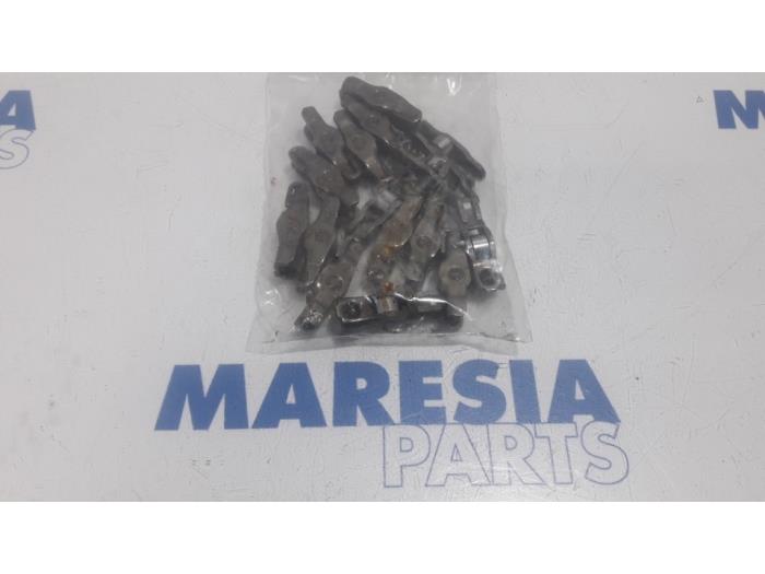 Tuimelaar van een Peugeot Partner (GC/GF/GG/GJ/GK) 1.6 HDI 75 16V 2011