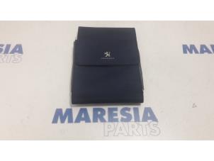 Gebruikte Instructie Boekje Peugeot 308 SW (L4/L9/LC/LJ/LR) 1.6 BlueHDi 120 Prijs € 25,00 Margeregeling aangeboden door Maresia Parts