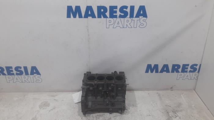Gebruikte Motor Onderblok Fiat Doblo Cargo (263) 1.3 D Multijet Prijs € 317,63 Inclusief btw aangeboden door Maresia Parts