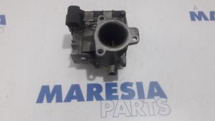 Gebruikte Gasklephuis Fiat Doblo Cargo (263) 1.3 MJ 16V DPF Euro 5 Prijs € 42,35 Inclusief btw aangeboden door Maresia Parts